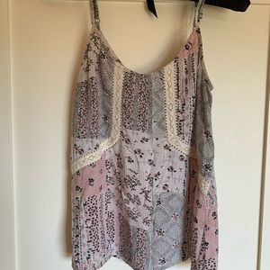 Billabong designers closet tank